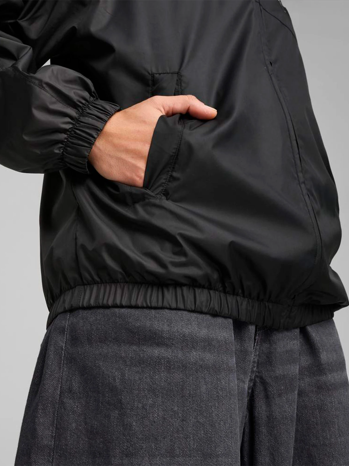 CORTAVIENTO MUJER PUMA NEGRO RELAXED WINDBREAKER - 4