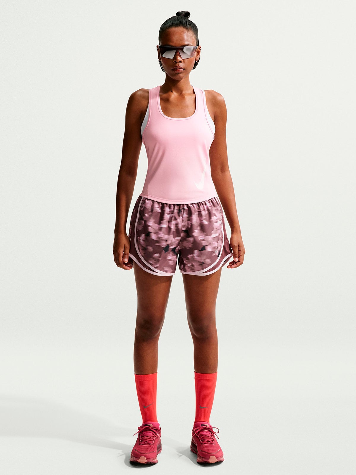 TOP DEPORTIVO MUJER NIKE TEMPO SWOOSH TANK - 1
