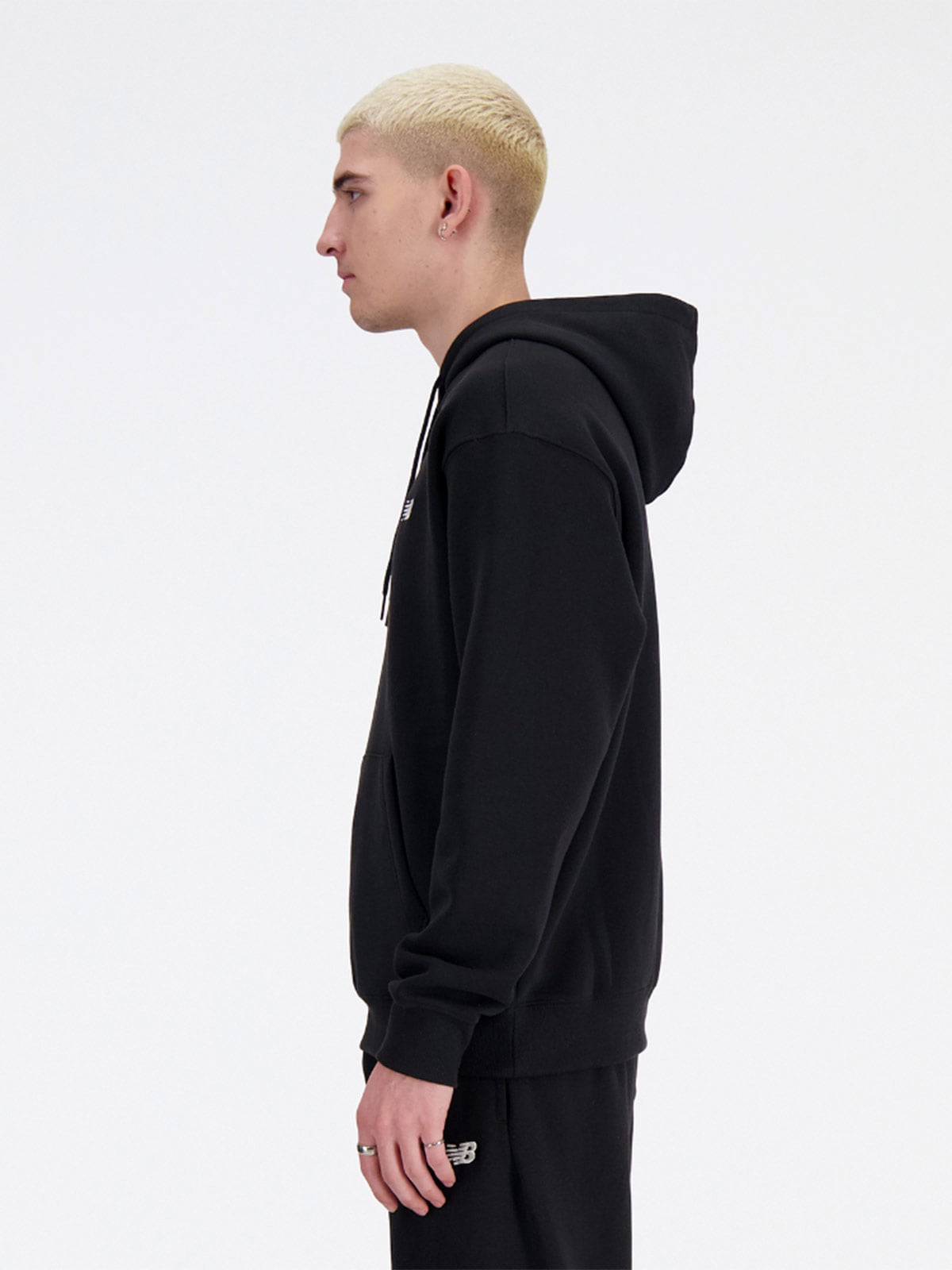 POLERA DEPORTIVA HOMBRE NEW BALANCE NEGRO - 2