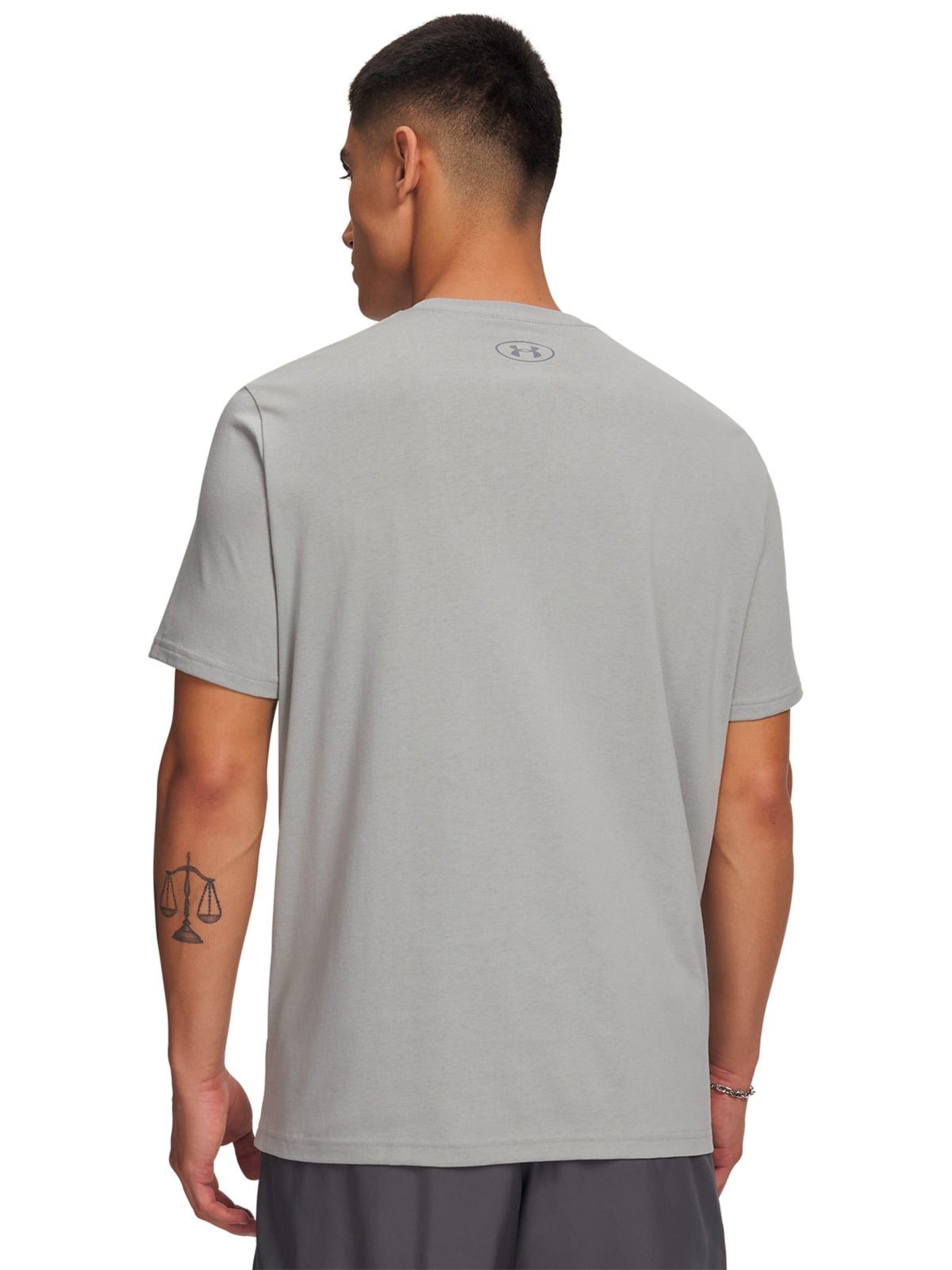 POLO DEPORTIVO HOMBRE UNDER ARMOUR GRIS TEAM ISSUE - 2