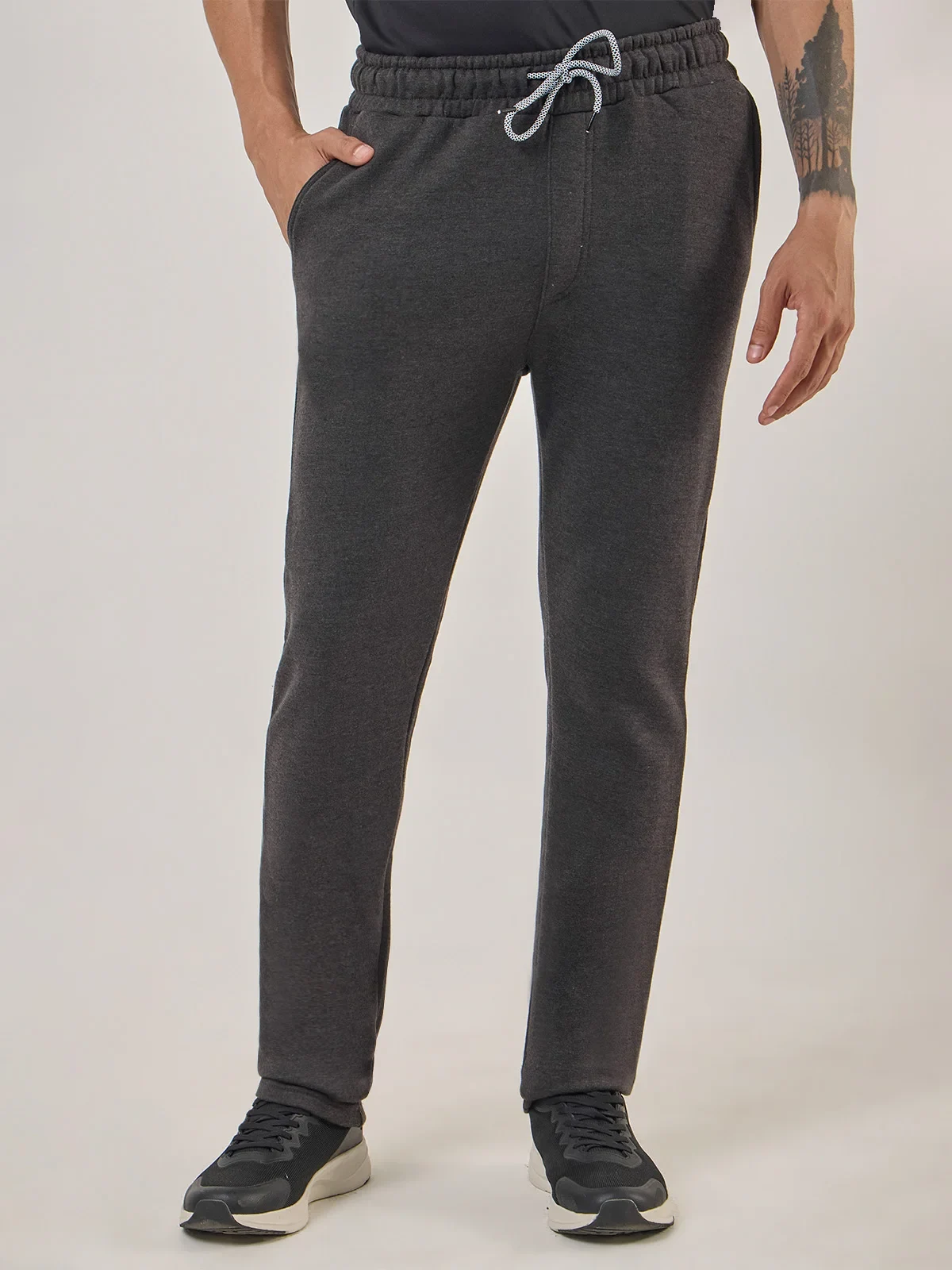 PANTALÓN BUZO REGULAR HOMBRE REVUP - 1