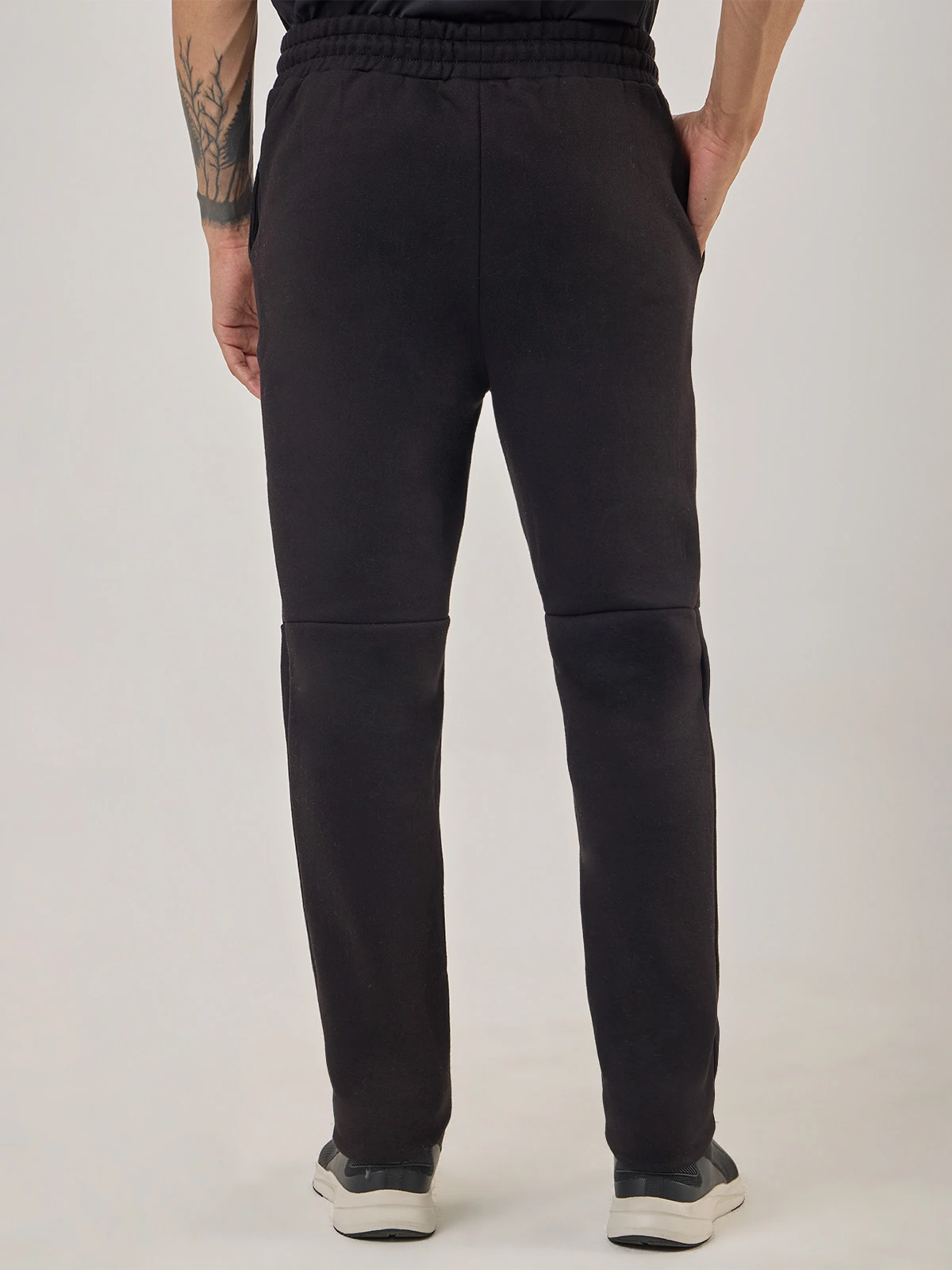 PANTALÓN BUZO SKINNY HOMBRE REVUP - 2