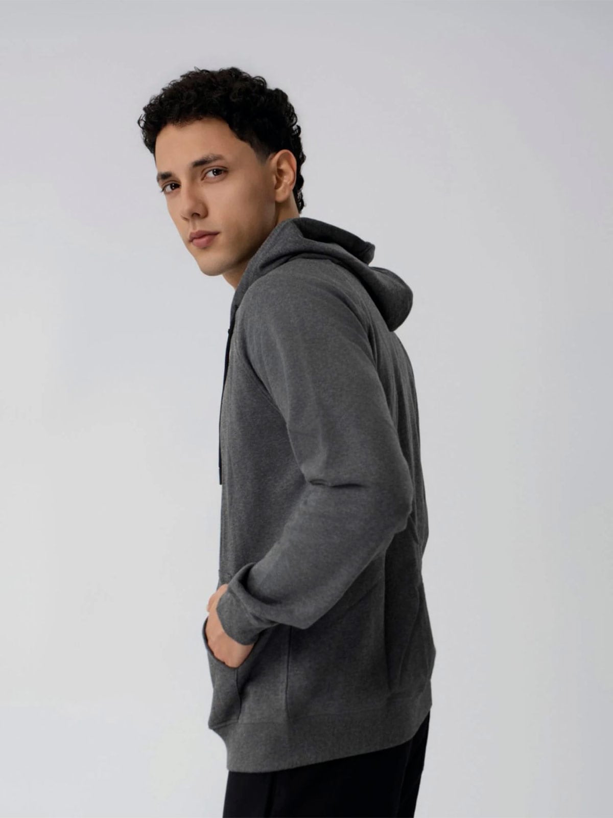 POLERA ALGODÓN HOMBRE REEBOK GRIS OSCURO TERRY HOODIE - 3
