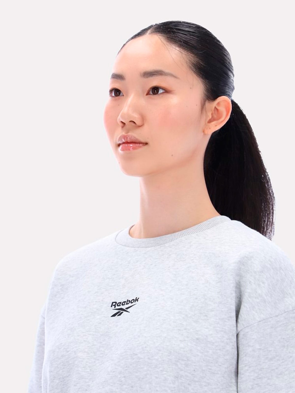 POLERA MUJER REEBOK HAZEL CROPPED SWEATSHIRT - 4