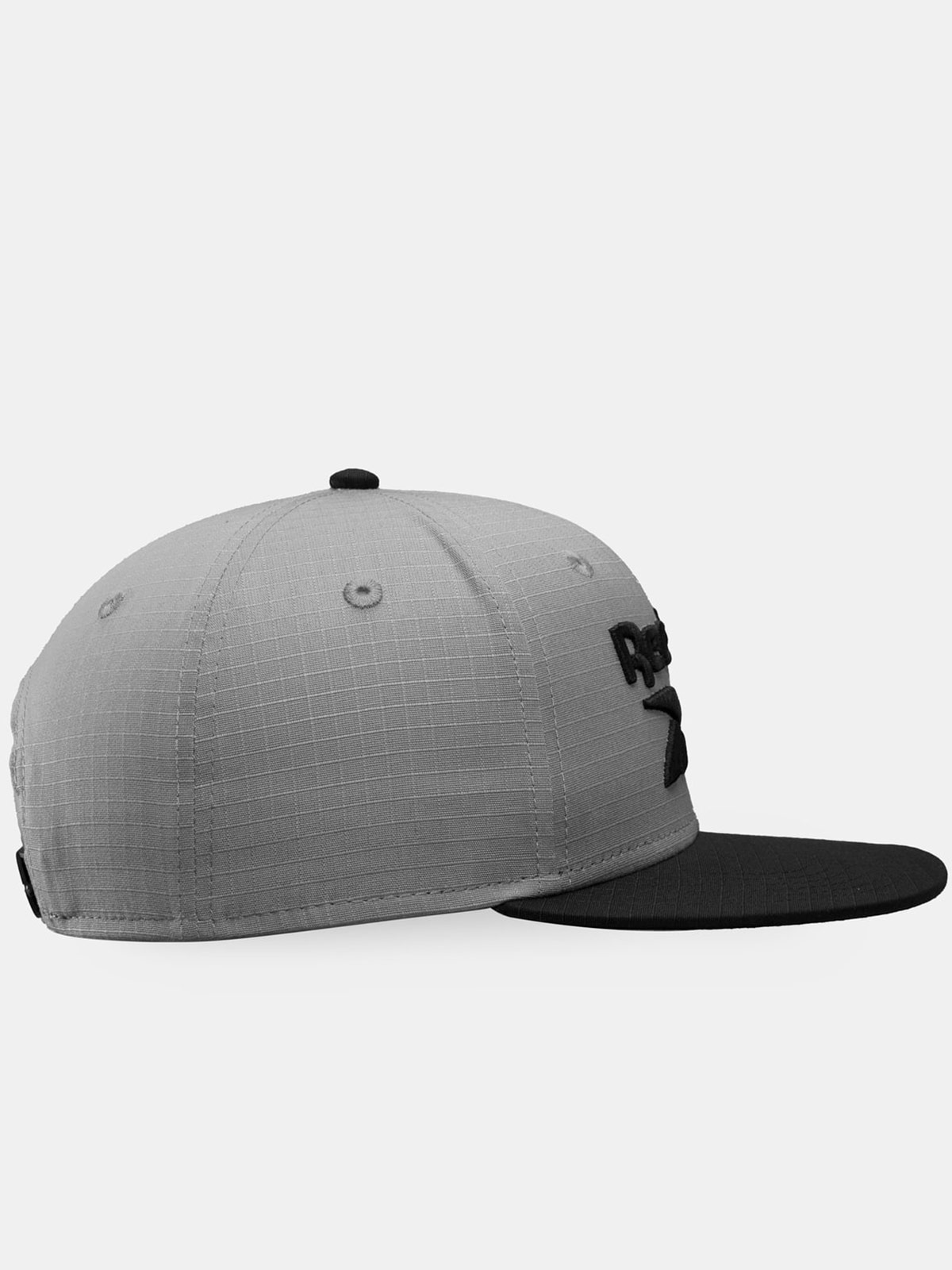 GORRA UNISEX REEBOK GRIS LOCKUP FLAT BRIM - 3