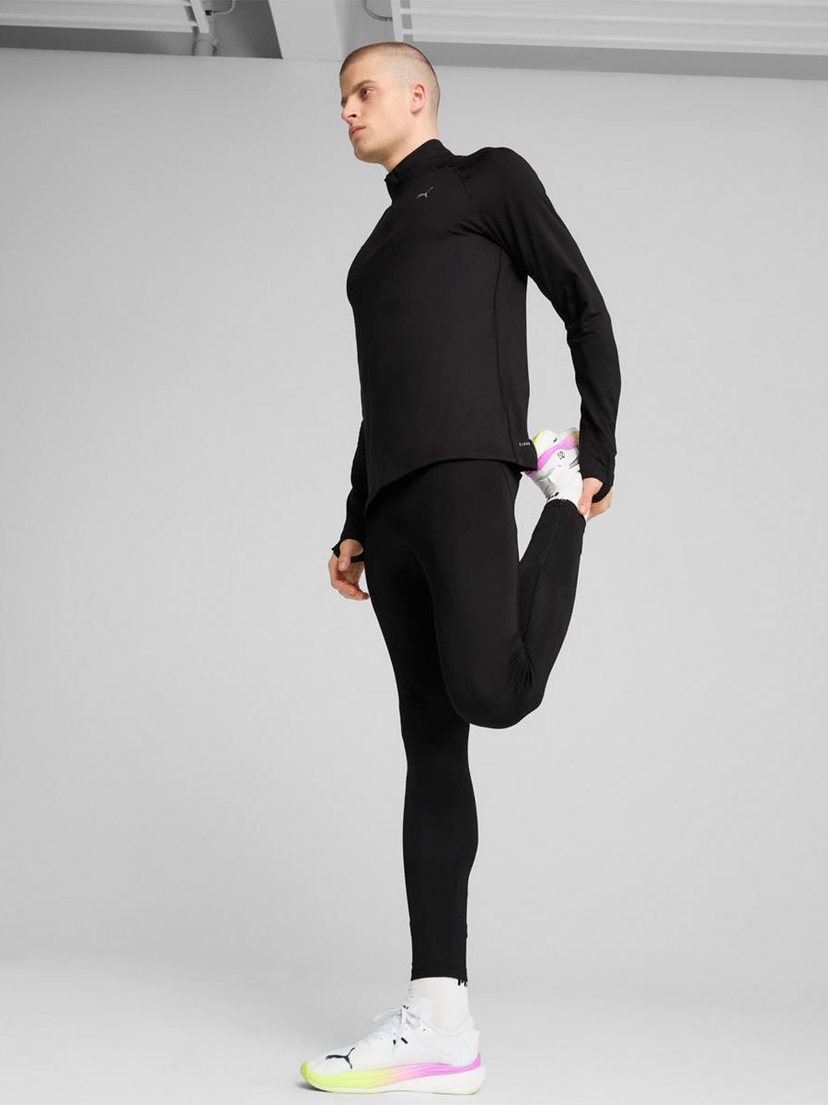 POLO HOMBRE PUMA NEGRO RUN VELOCITY CLOUDSPUN - 4