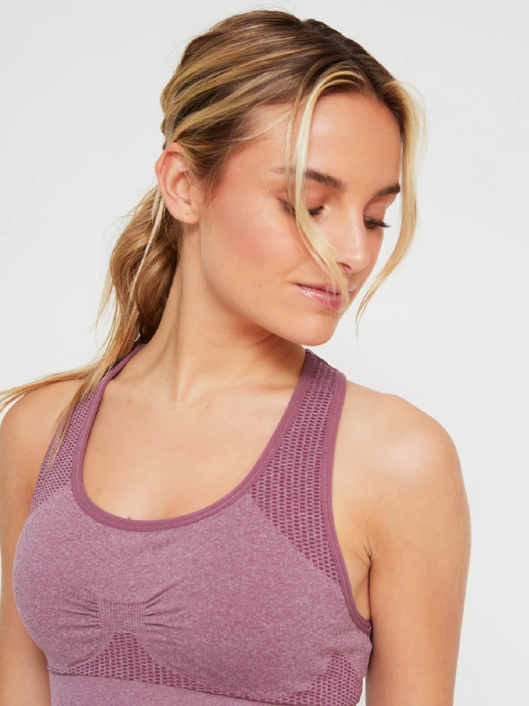 TOP DEPORTIVO MUJER REVUP SEAMLESS - 3