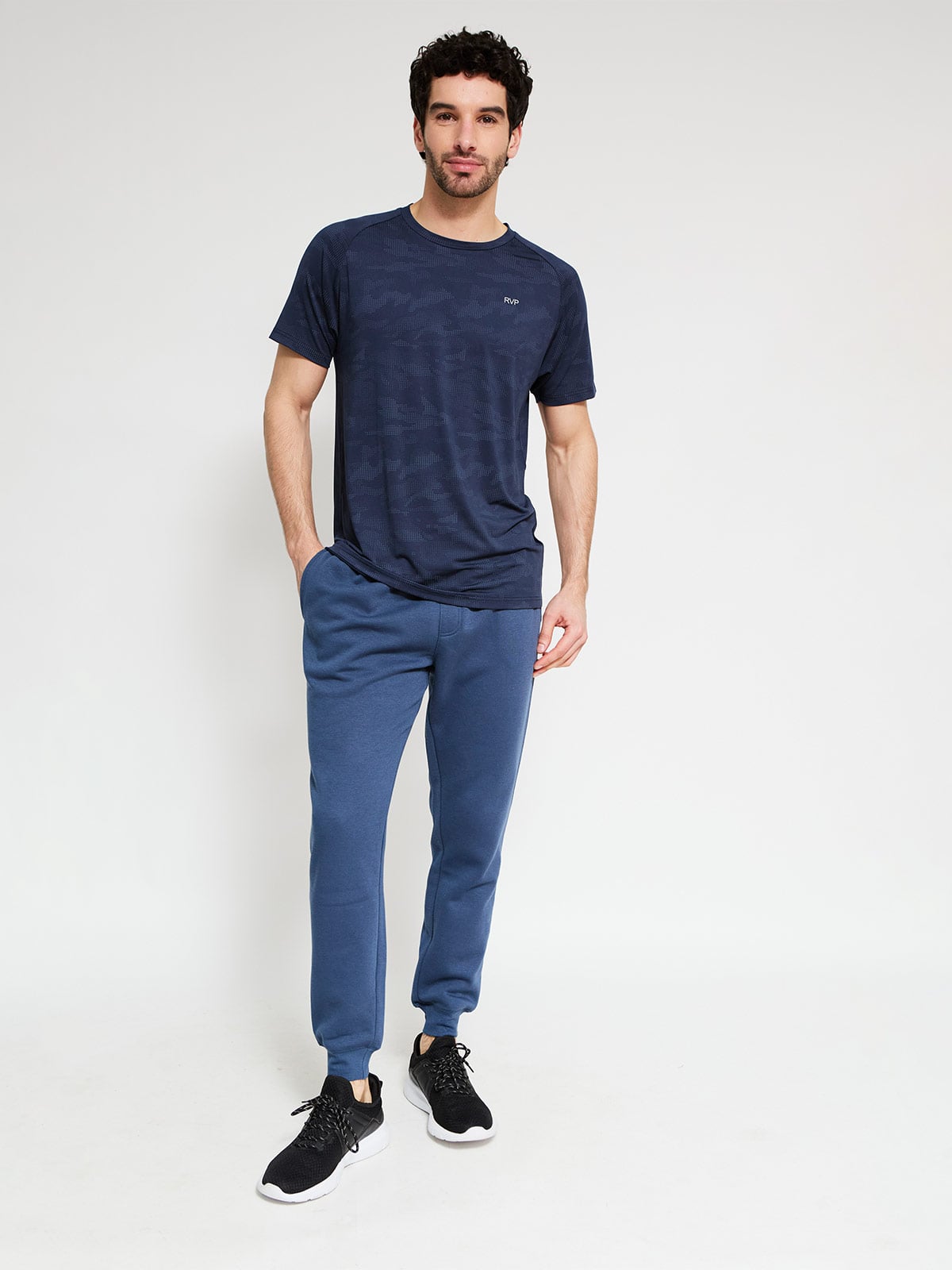 PANTALÓN DE BUZO HOMBRE REVUP PUÑO Q4 SS26 - 1