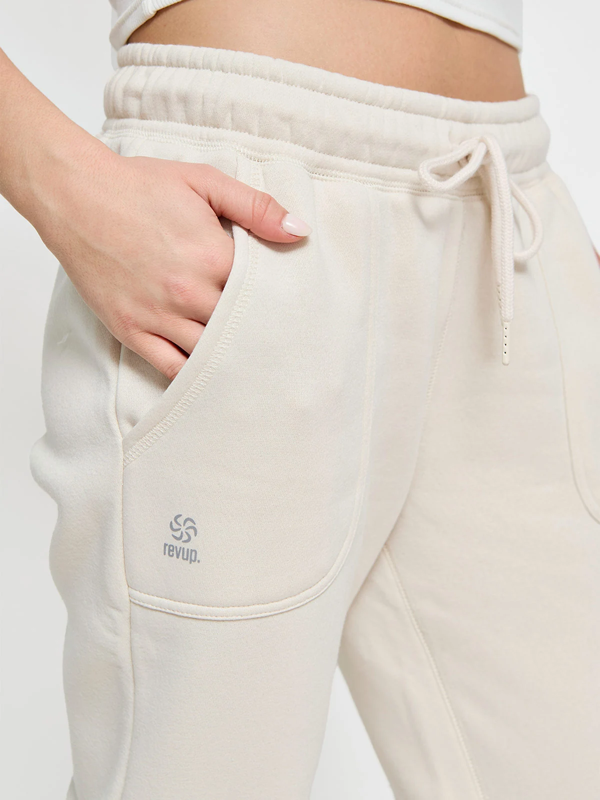 PANTALÓN BUZO MUJER REVUP REGULAR SS26 - 4