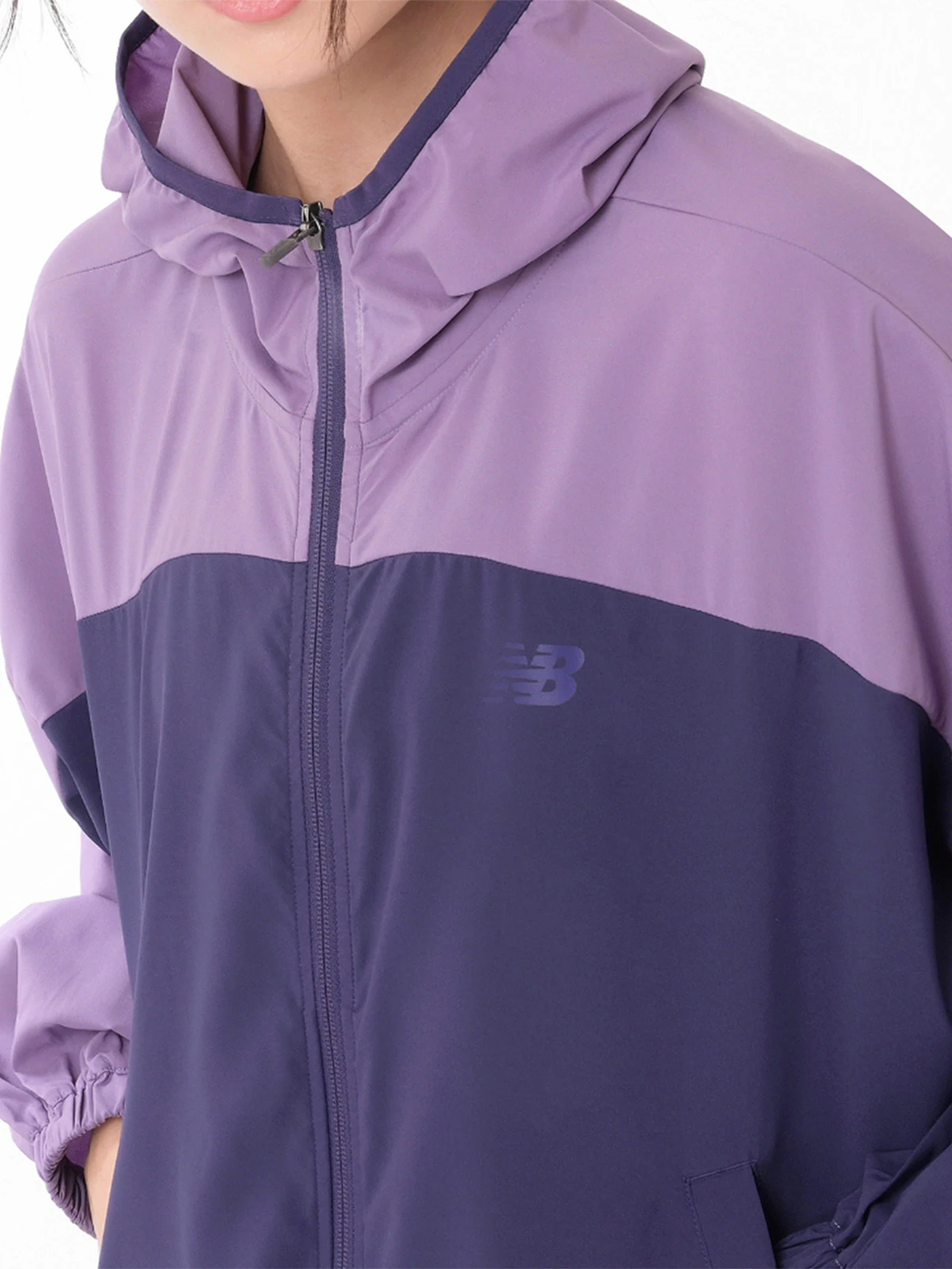 CASACA MUJER NEW BALANCE MORADO - 4