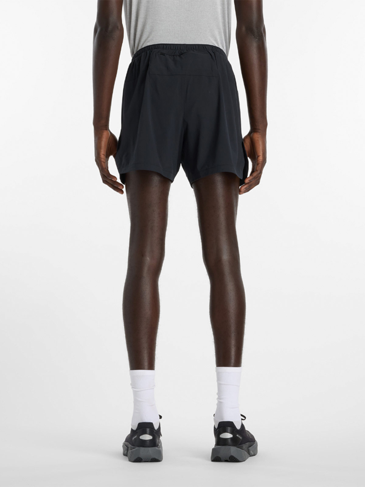 SHORT HOMBRE NEW BALANCE NEGRO - 3
