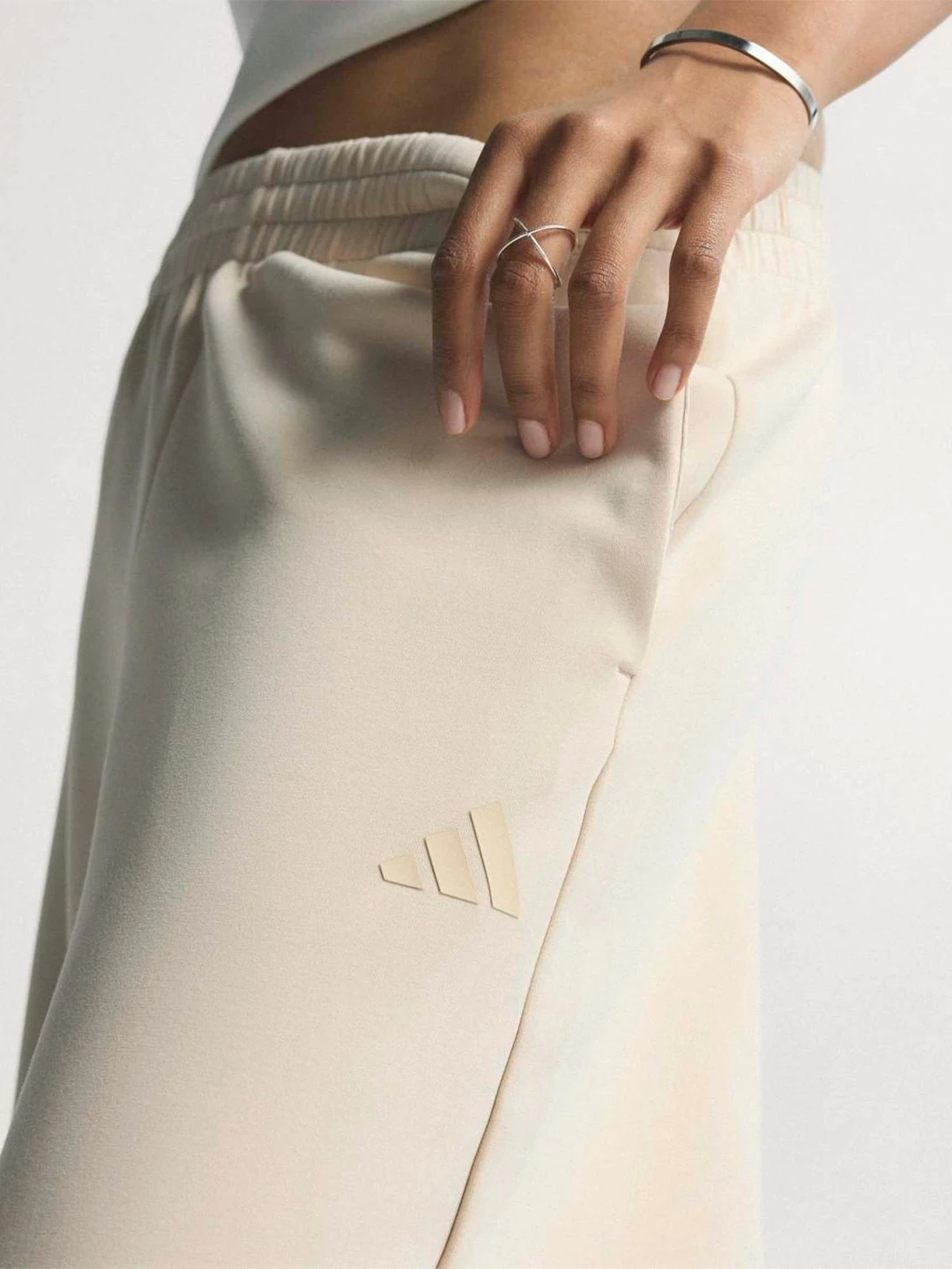PANTALÓN HOMBRE ADIDAS SOFT LUX - 6
