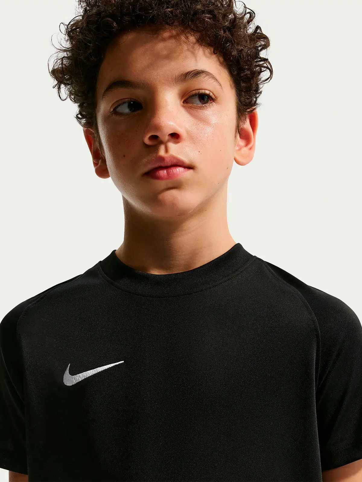 POLO DEPORTIVO INFANTIL NIKE NEGRO VIII - 3