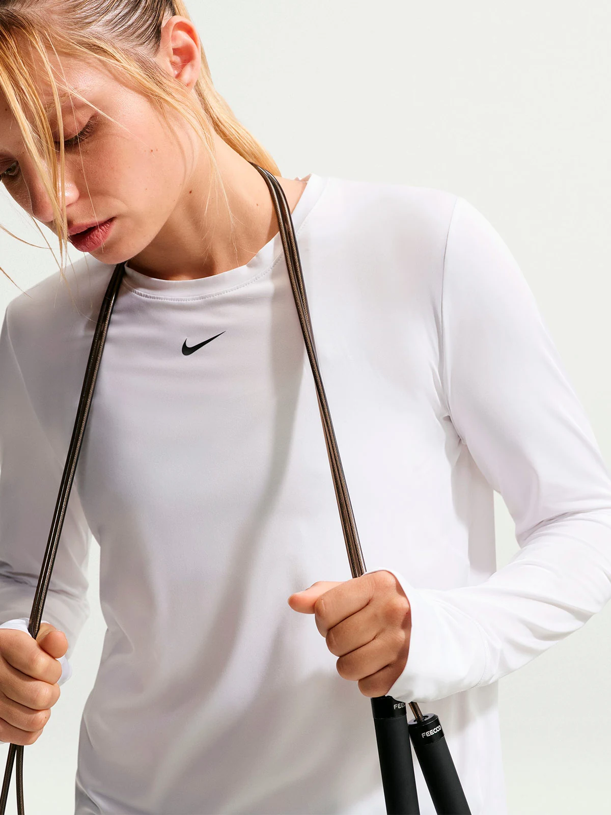 POLO DEPORTIVO MUJER NIKE BLANCO ONE CLASSIC - 2