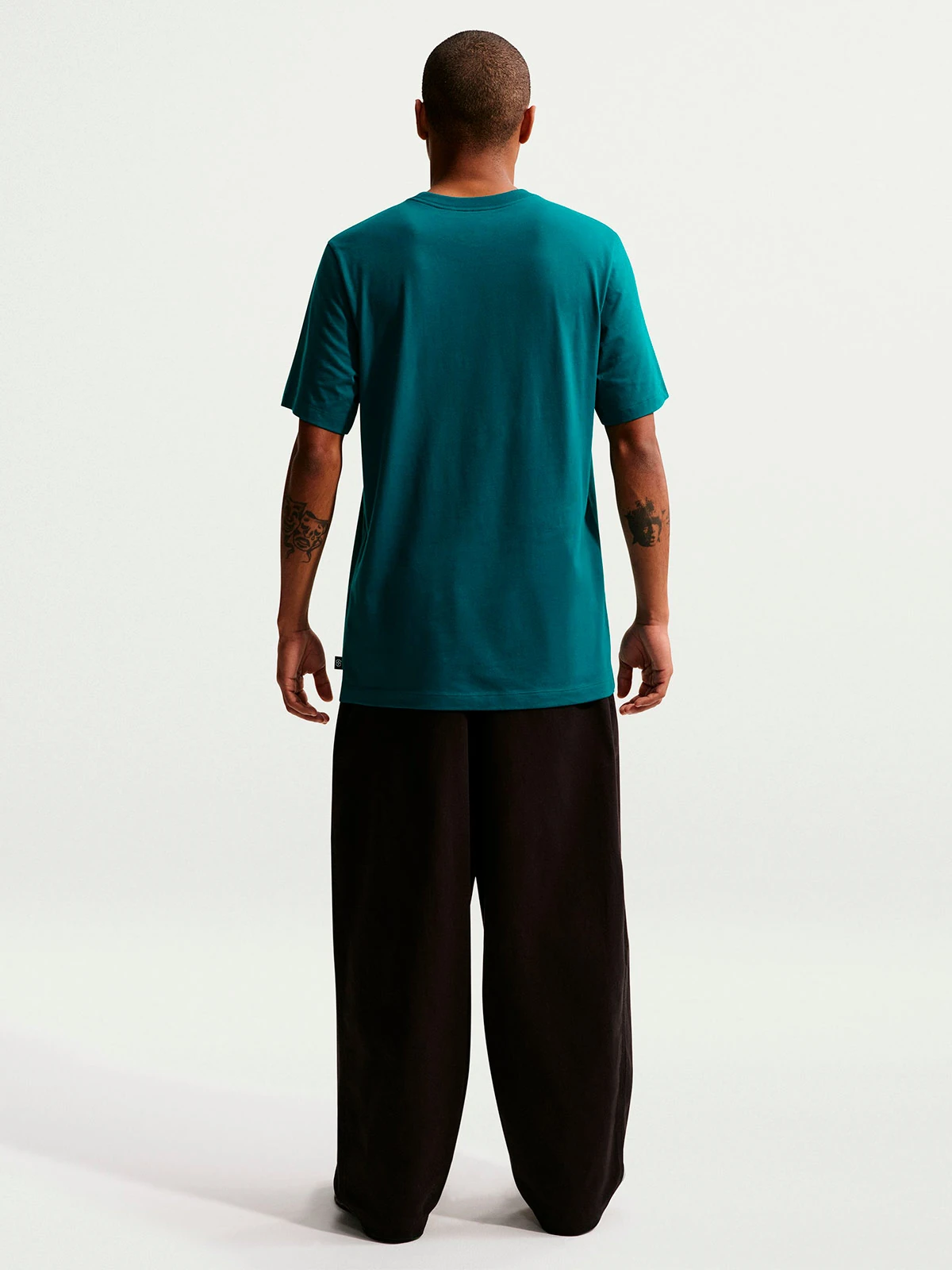 POLO DEPORTIVO HOMBRE NIKE VERDE WORDMARK - 3