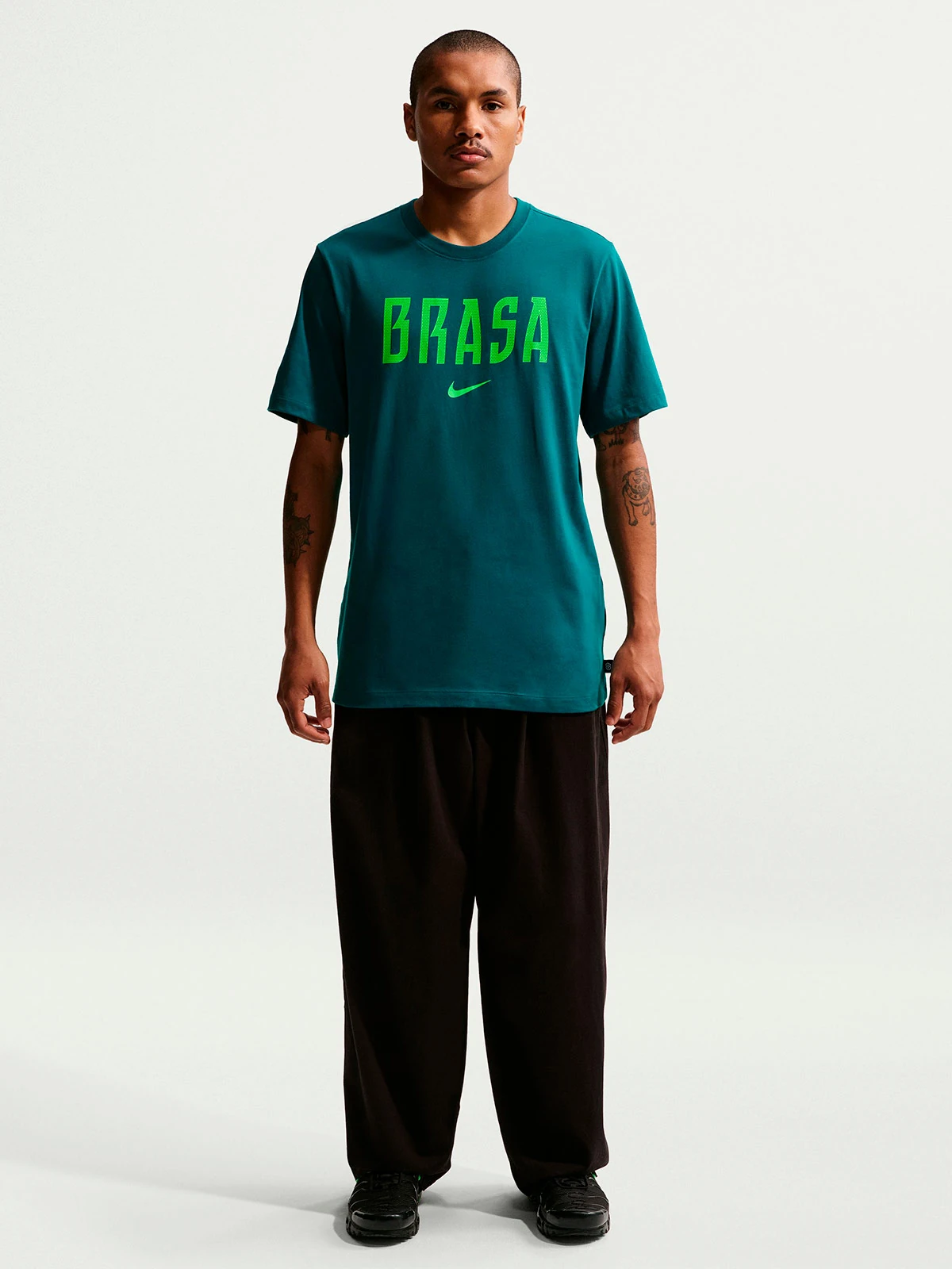 POLO DEPORTIVO HOMBRE NIKE VERDE WORDMARK - 1