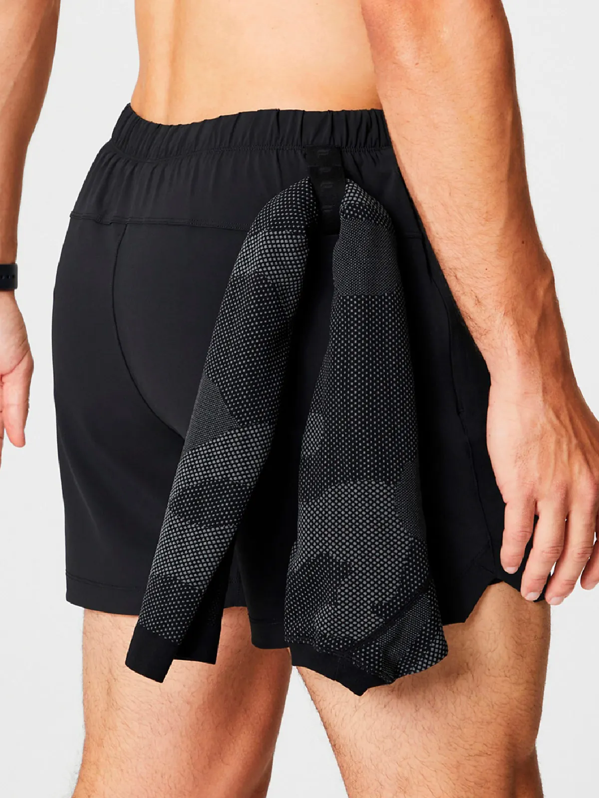 SHORT DEPORTIVO HOMBRE FABLETICS BLACK STEEL THE 5 ONE - 2