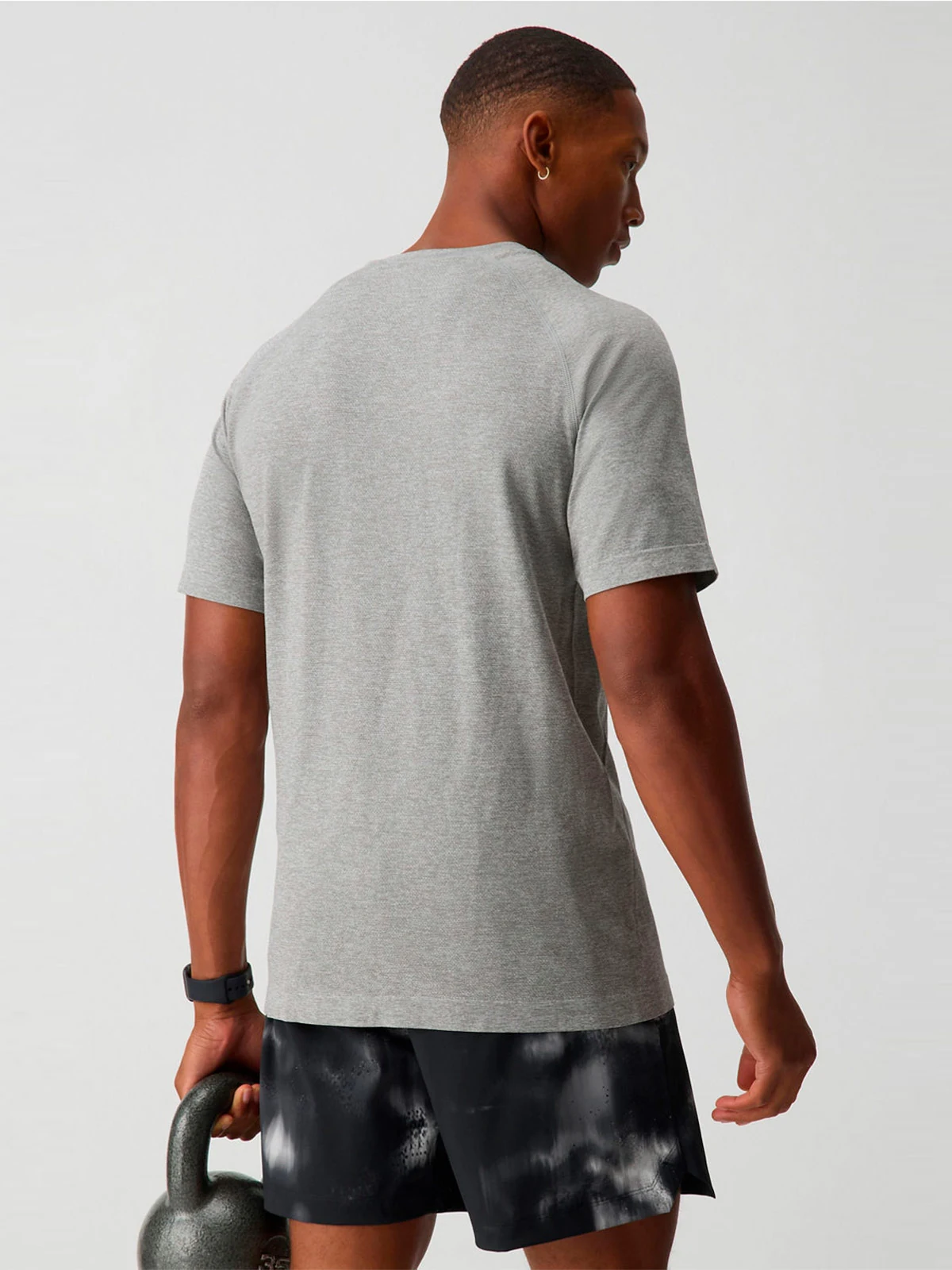 POLO DEPORTIVO HOMBRE FABLETICS GRIS THE TRAINING - 2