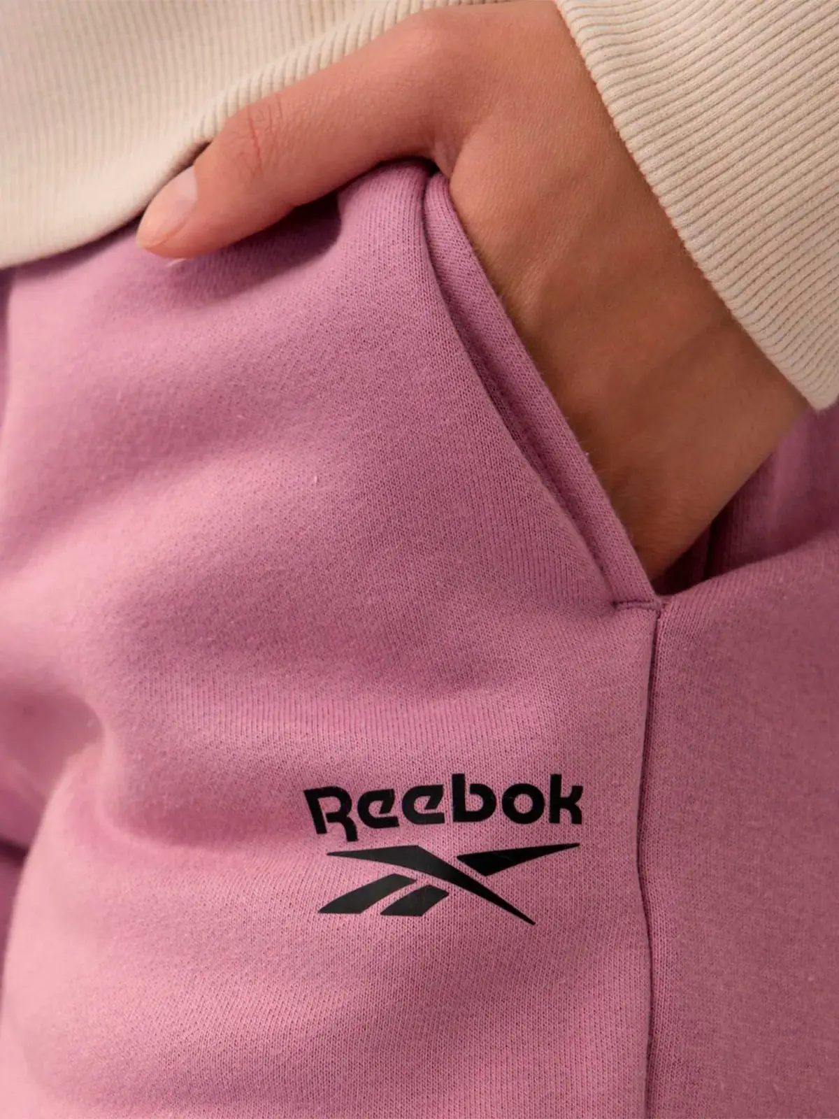 PANTALÓN BUZO MUJER ALGODÓN REEBOK ROSADO CUFF - 4