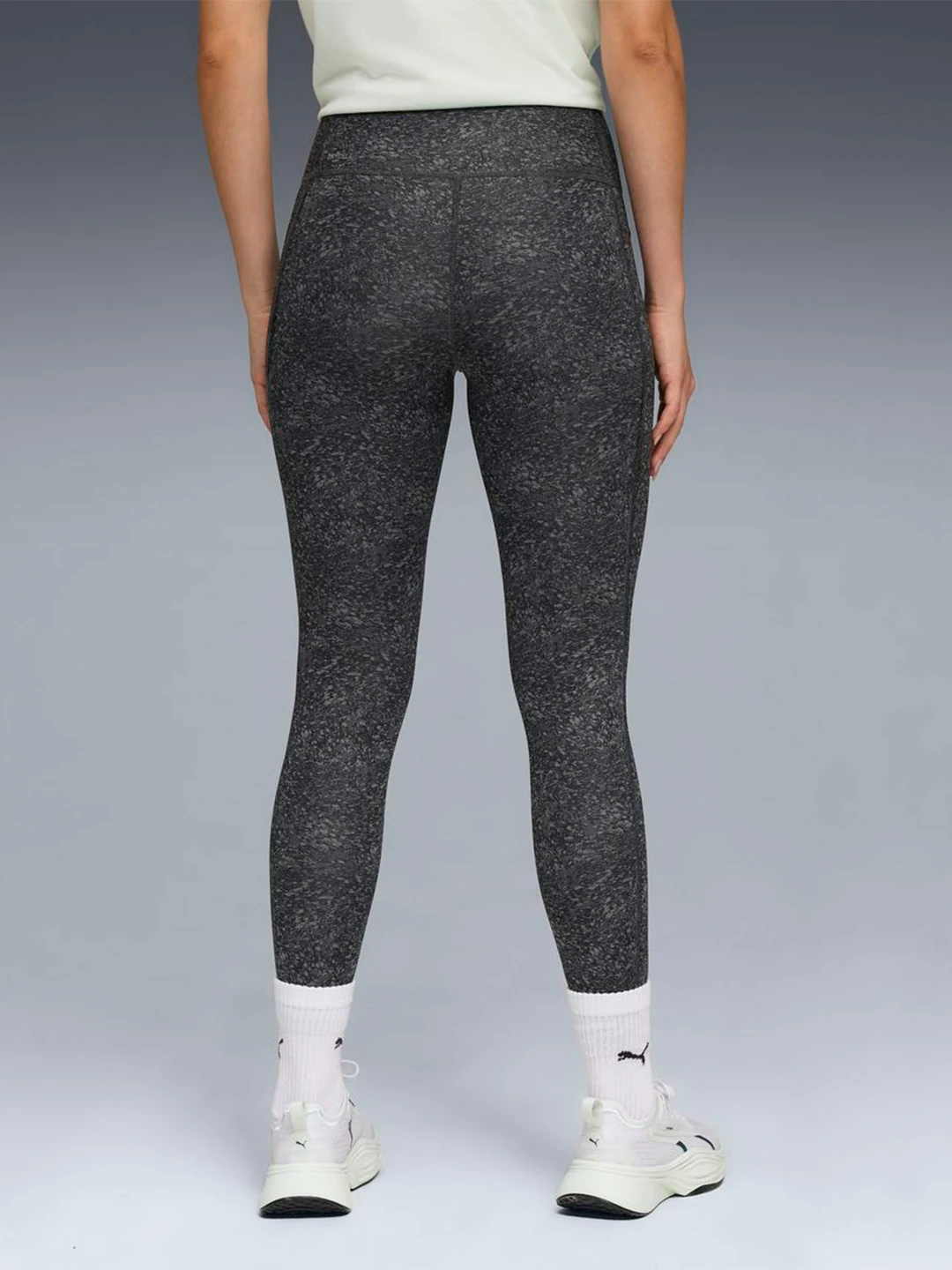 MALLA DEPORTIVA MUJER PUMA NEGRO TAD ESSENTIAL - 4
