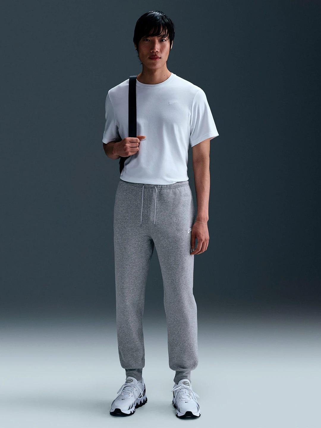 PANTALÓN BUZO JOGGER HOMBRE NIKE GRIS CLUB BB - 4