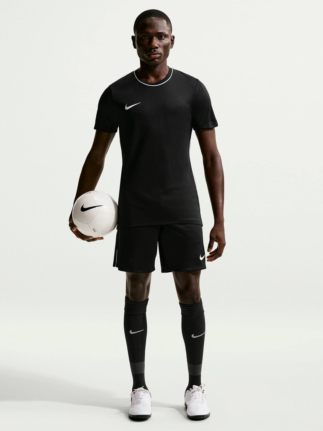 SHORT DEPORTIVO HOMBRE NIKE NEGRO KZ - 4