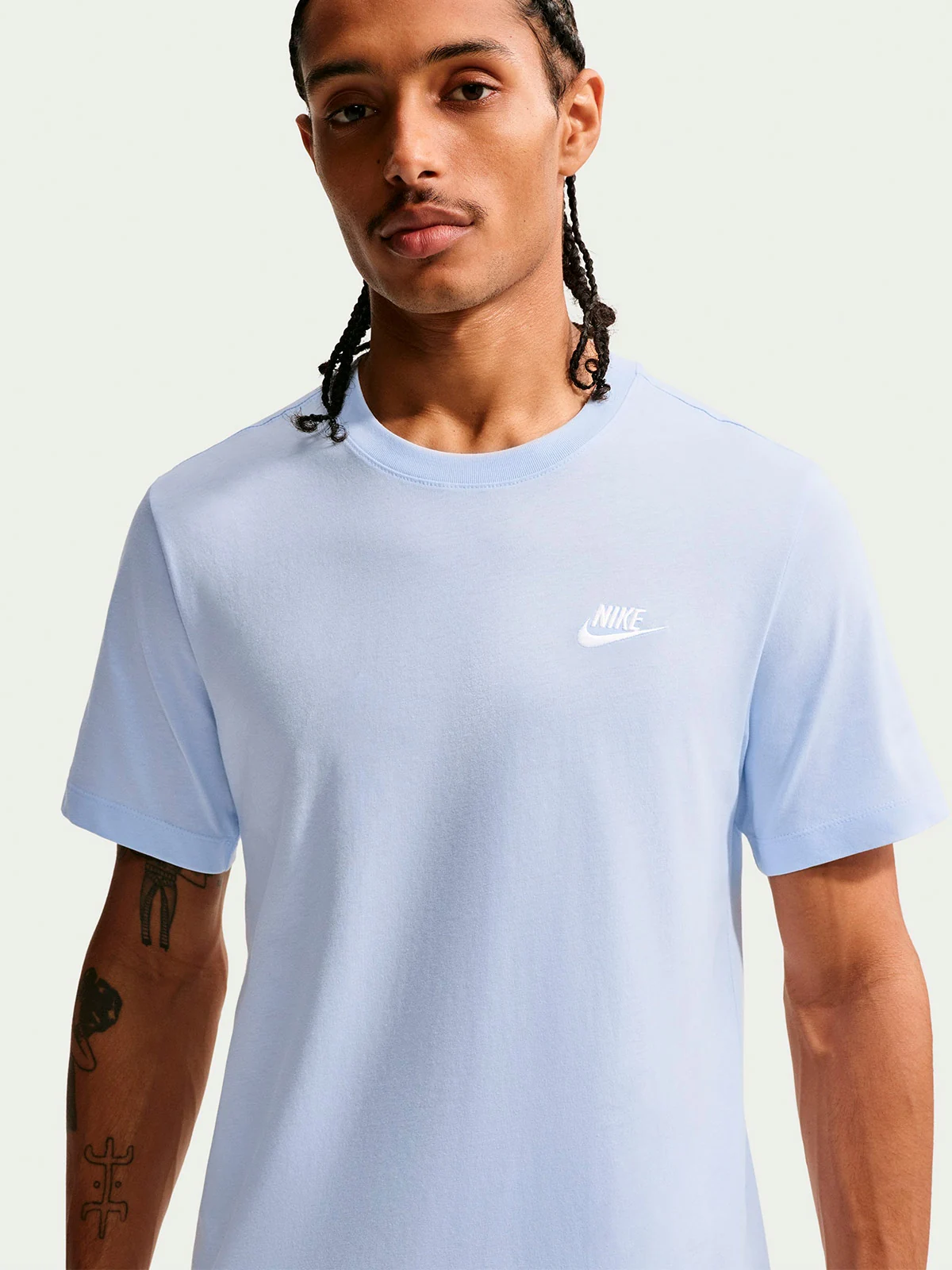 CAMISETA DEPORTIVA HOMBRE NIKE CELESTE SPORTSWEAR CLUB - 1