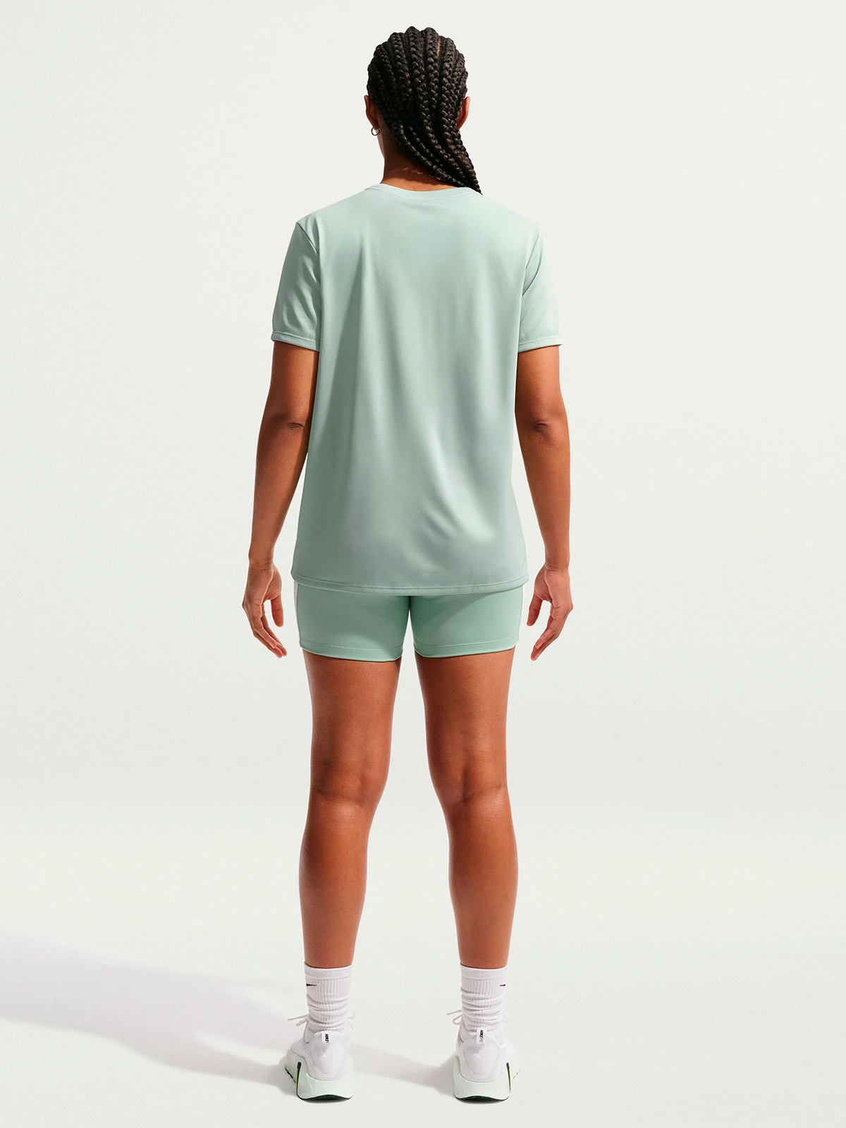 POLO DEPORTIVO HOMBRE NIKE BLANCO ESSENTIAL - 2