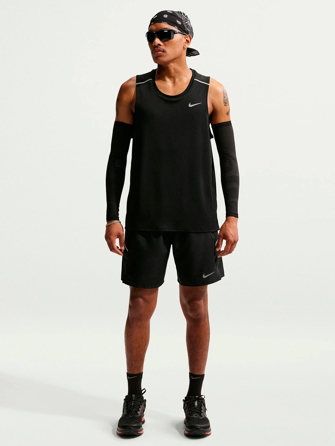 POLO DEPORTIVO HOMBRE NIKE NEGRO MILER TANK - 3