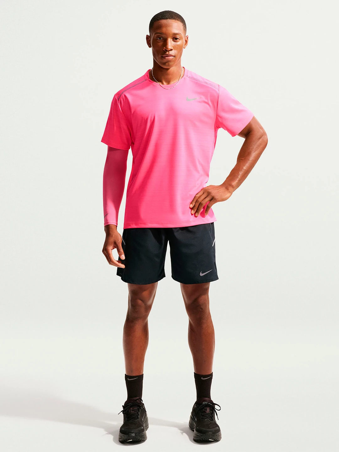 SHORT DEPORTIVO HOMBRE NIKE NEGRO MILER - 1