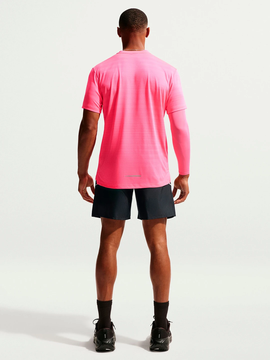 SHORT DEPORTIVO HOMBRE NIKE NEGRO MILER - 2