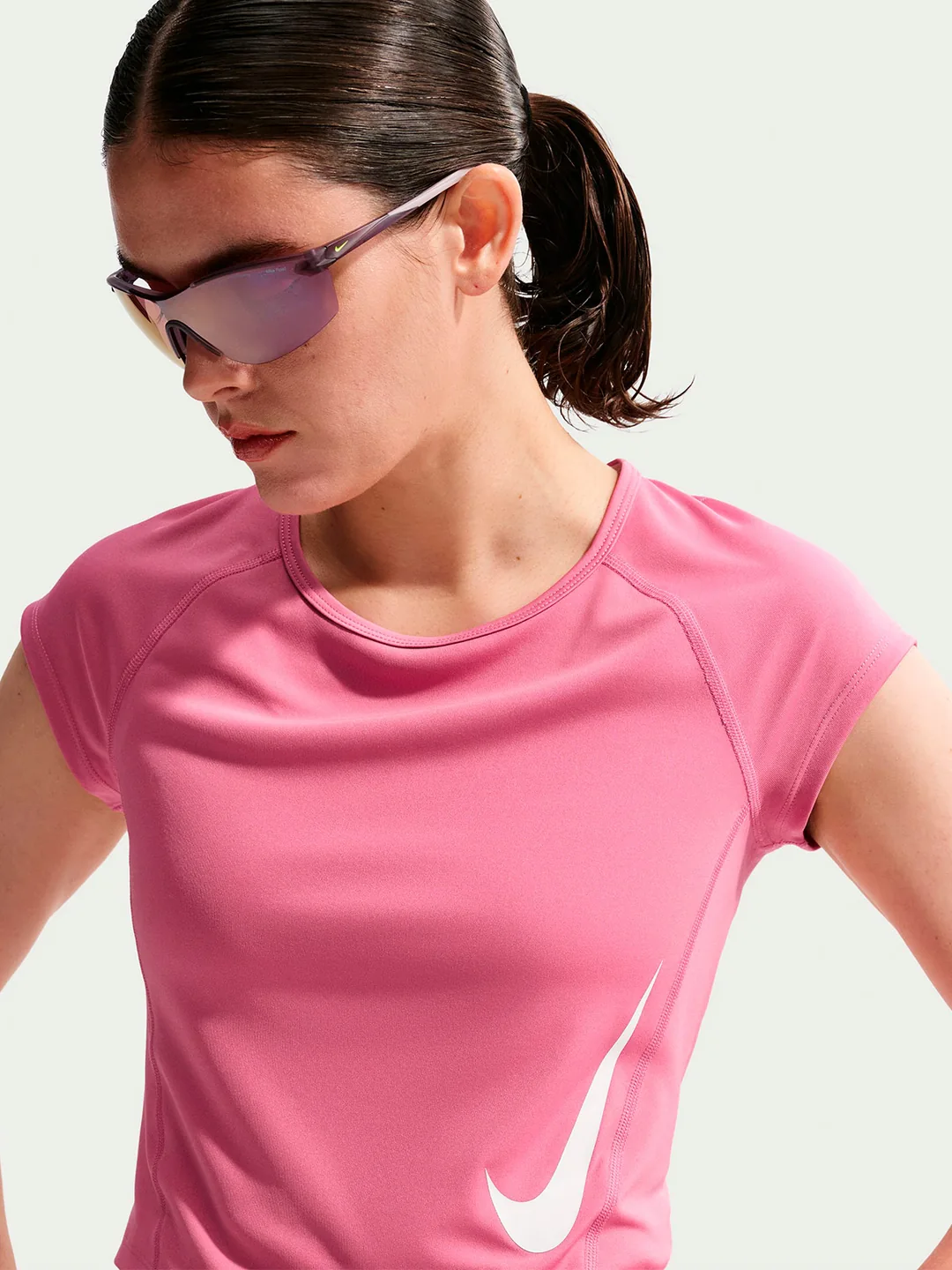 CAMISETA DEPORTIVA MUJER NIKE ROSADO SWOOSH RUN - 4