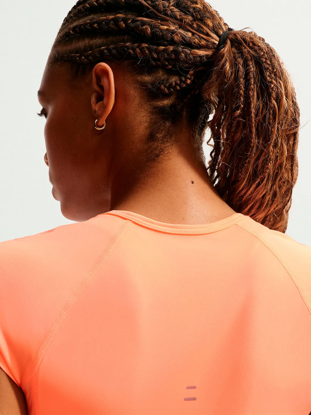 CAMISETA DEPORTIVA MUJER NIKE NARANJA SWOOSH RUN - 5