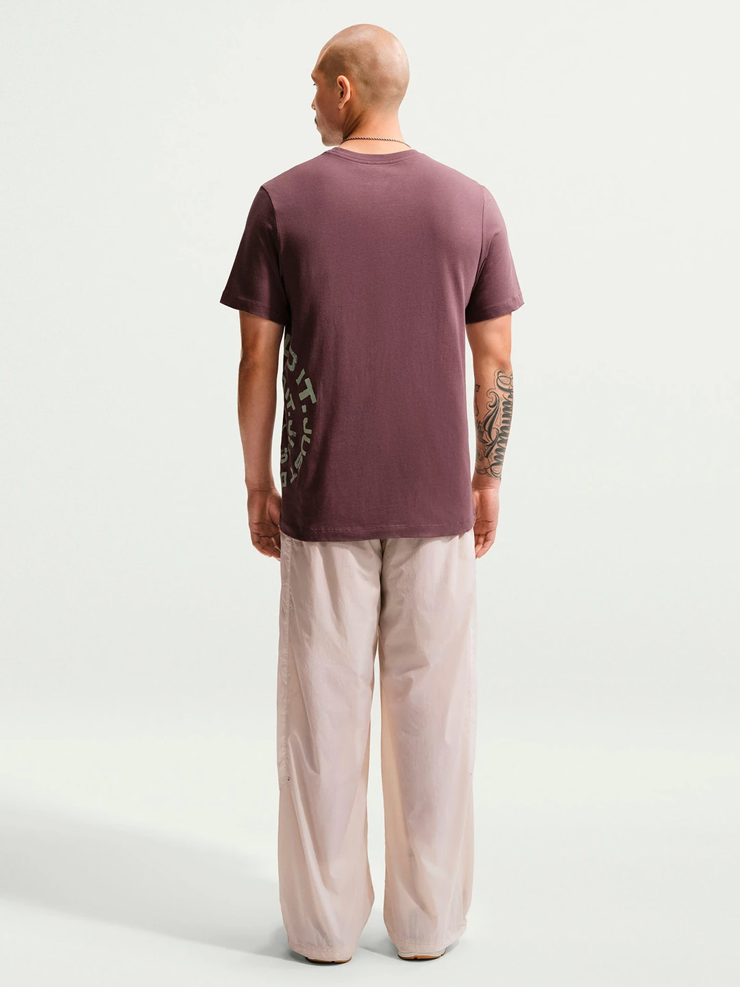 CAMISETA DEPORTIVA HOMBRE NIKE MORADO SPORTSWEAR - 2