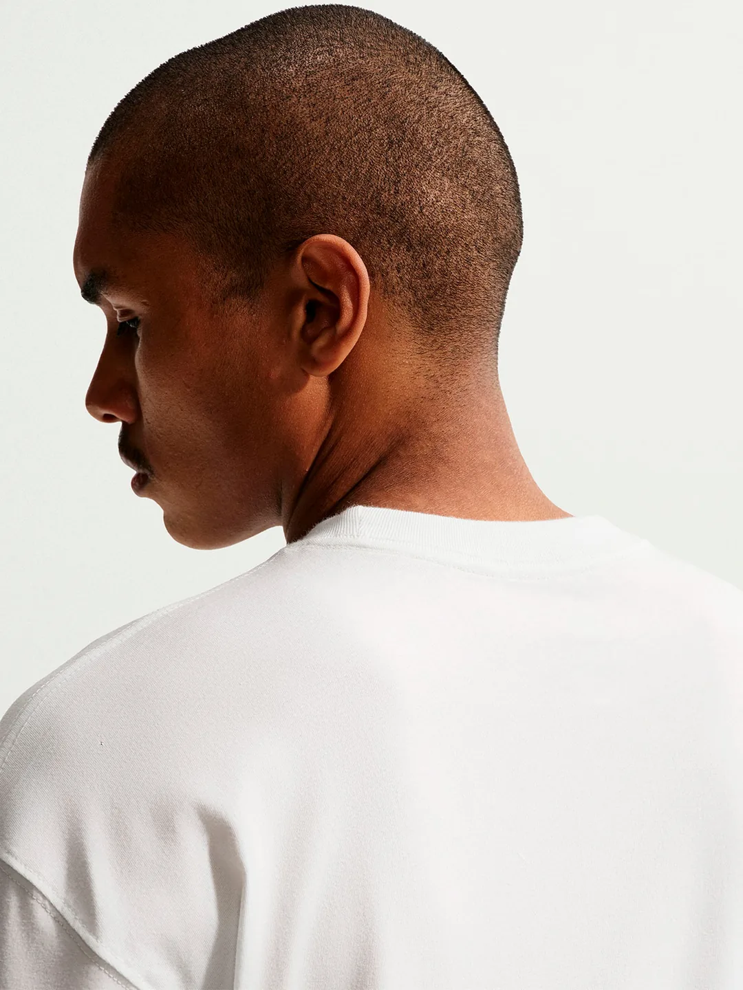 CAMISETA DEPORTIVA HOMBRE NIKE BLANCO SPORTSWEAR - 5