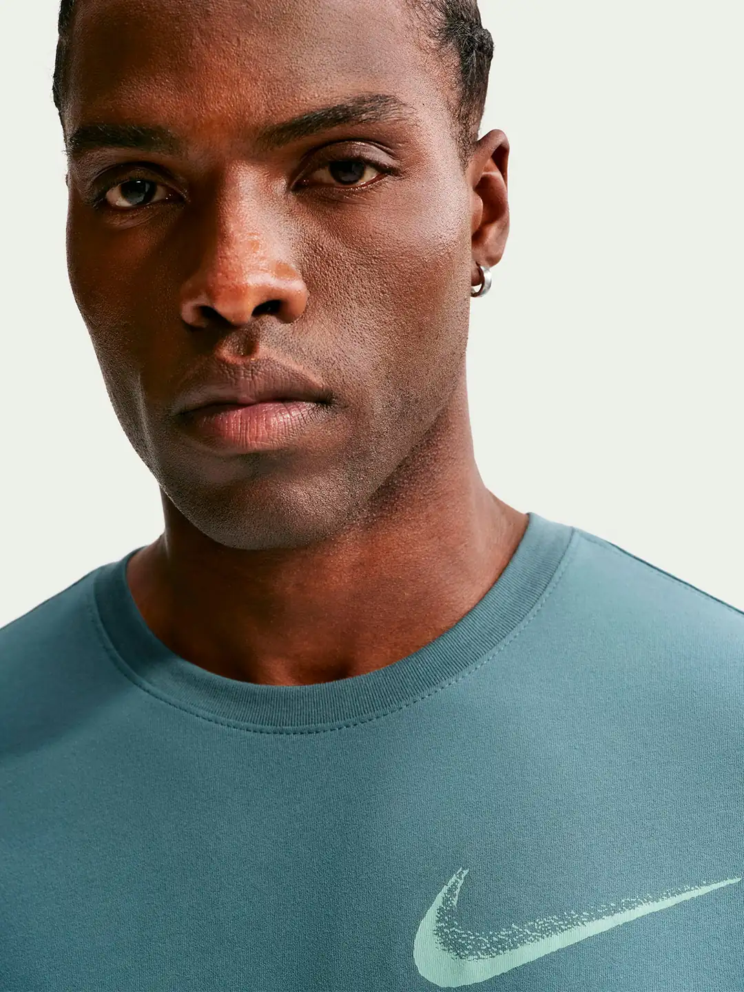 CAMISETA DEPORTIVA HOMBRE NIKE VERDE - 3