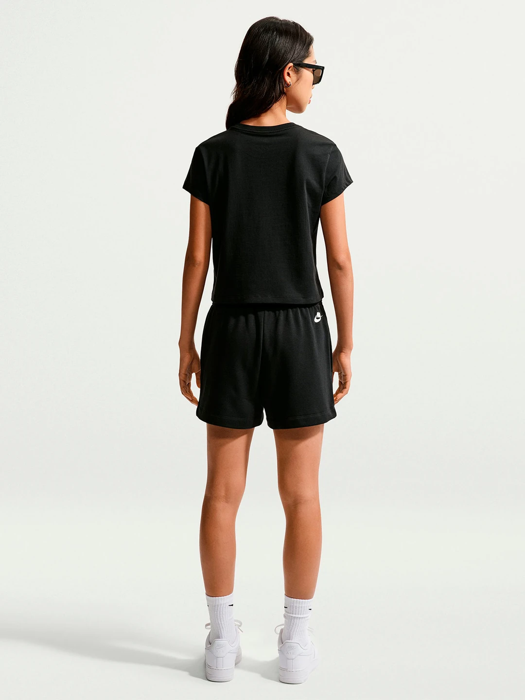 CAMISETA DEPORTIVA MUJER NIKE NEGRO CLUB - 2