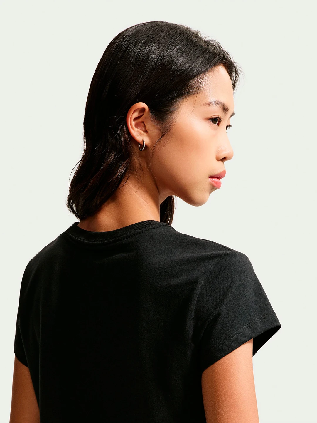 CAMISETA DEPORTIVA MUJER NIKE NEGRO CLUB - 5