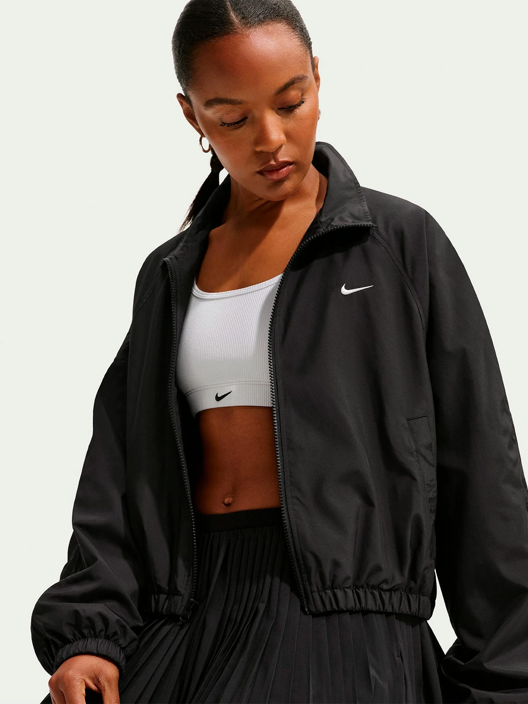 CASACA DEPORTIVA MUJER NIKE NEGRO TRACK - 5