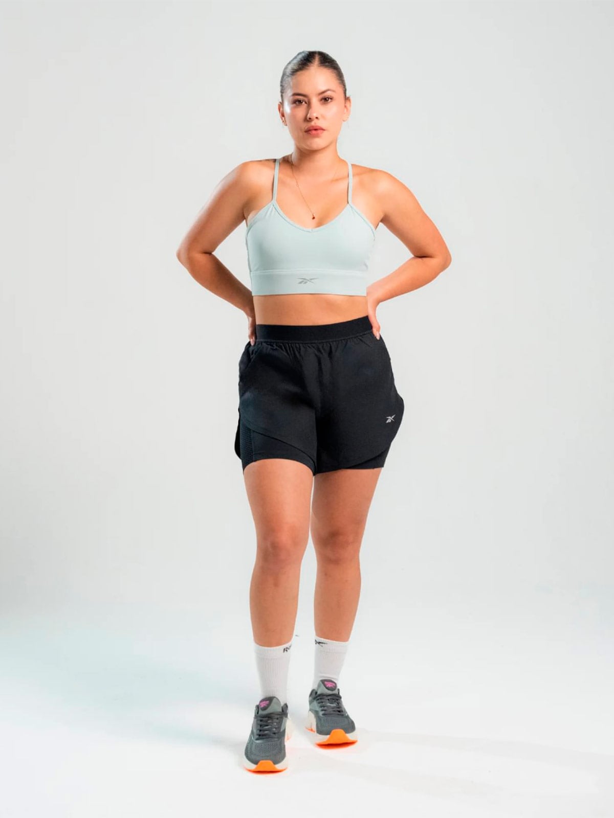 SHORT RUNNING MUJER REEBOK NEGRO 2EN1 - 1