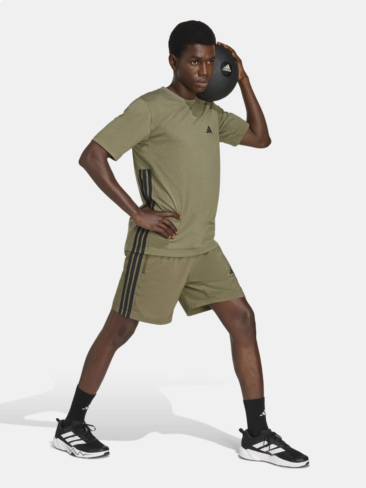 SHORT HOMBRE ADIDAS WORKOUT ESSENTIALS BASE 3 TIRAS - 1