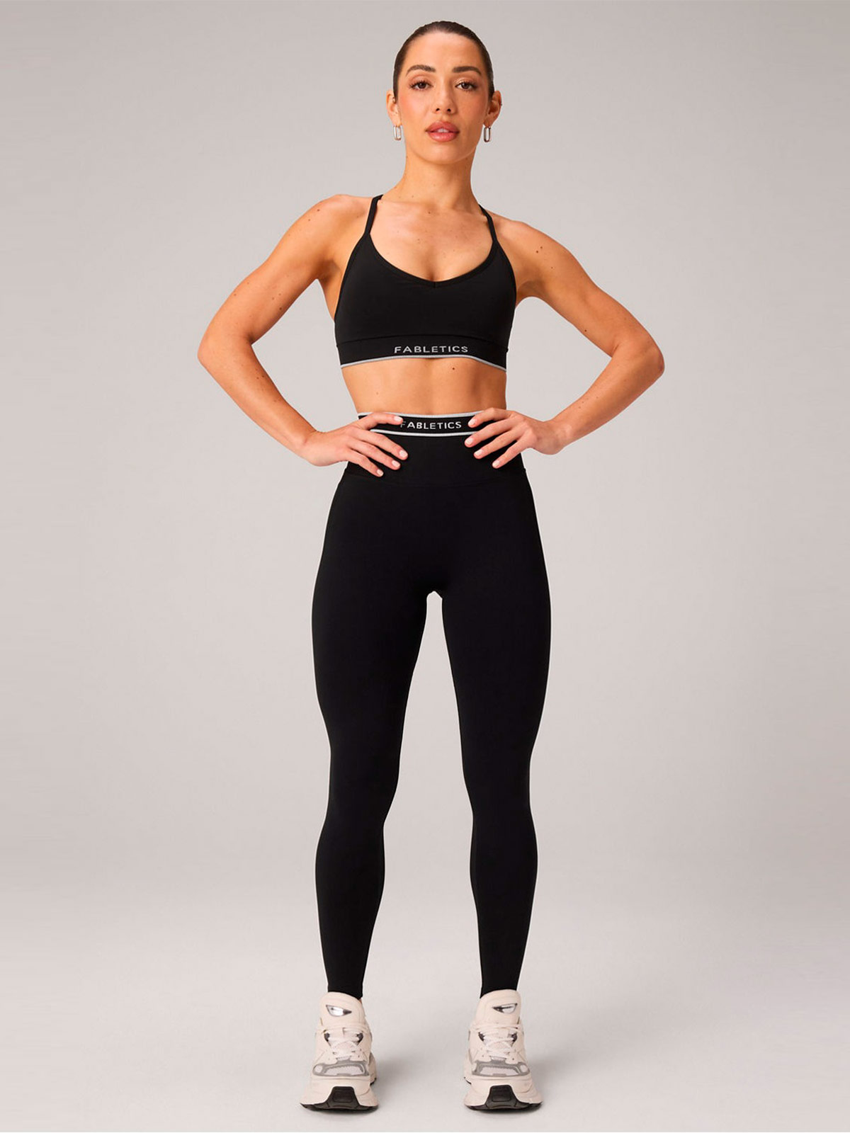 TOP MUJER FABLETICS NEGRO SEAMLESS - 3