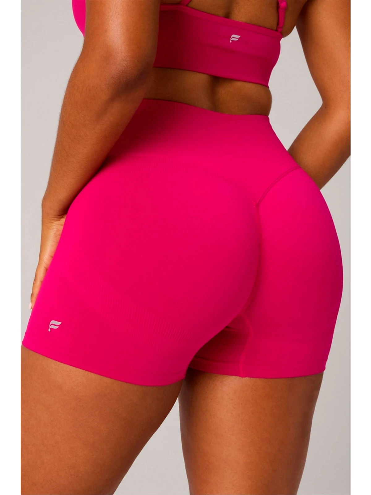 SHORT MUJER FABLETICS ROSADO SEAMLESS - 2