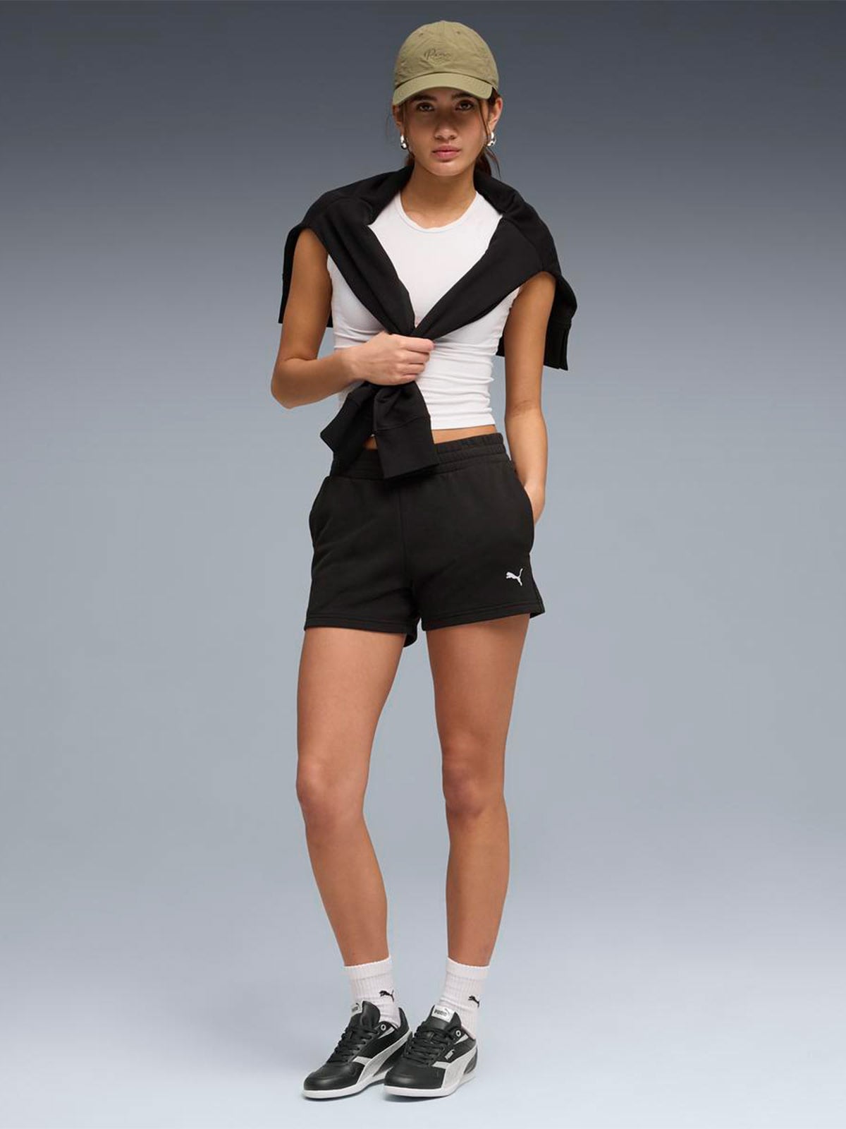 SHORT MUJER PUMA NEGRO CAT LOGO 4" - 5