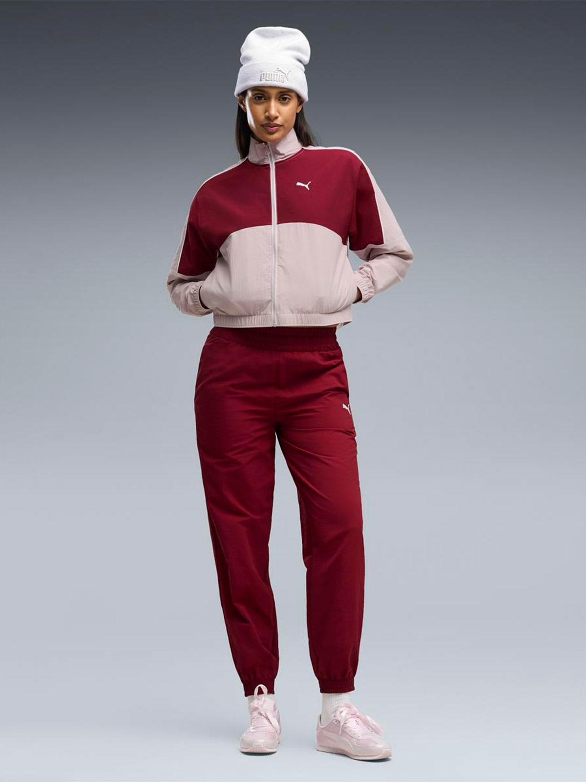 PANTALÓN BUZO MUJER PUMA ROJO WOVEN STANDARD - 1