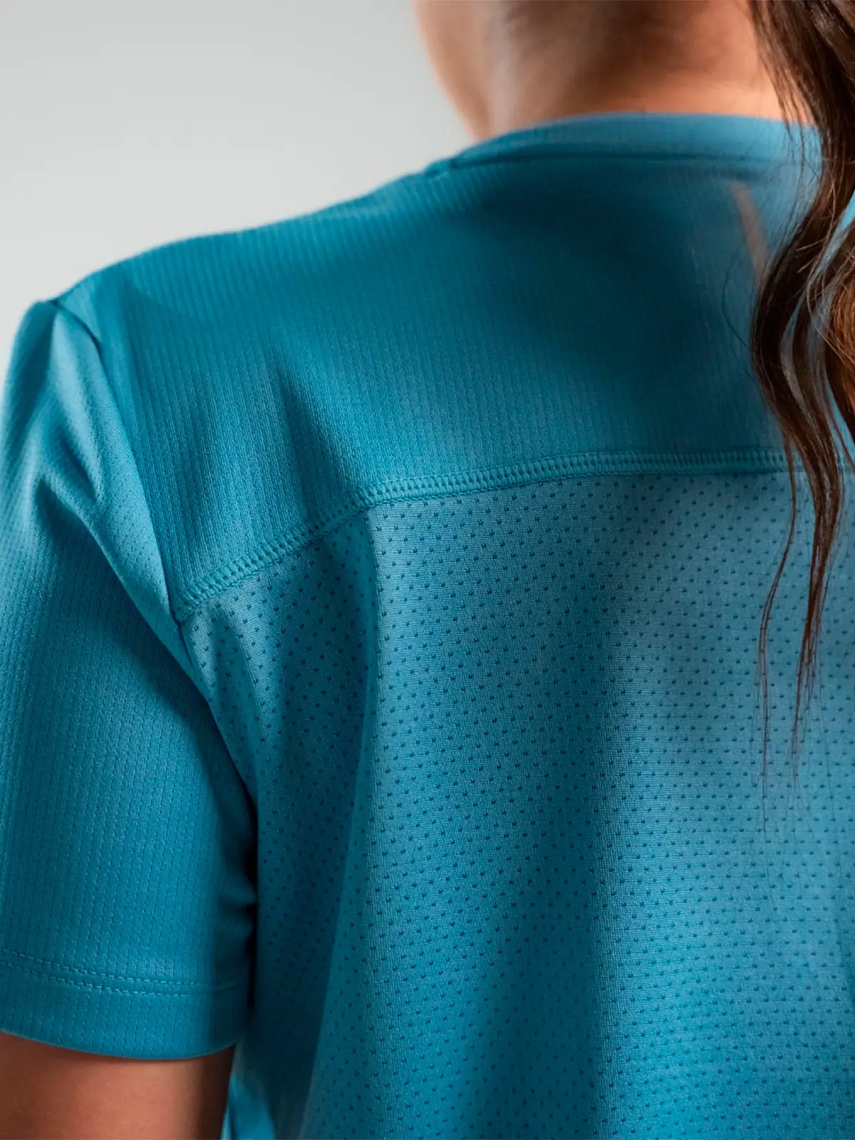 POLO MUJER REEBOK ID RUNNING - 4