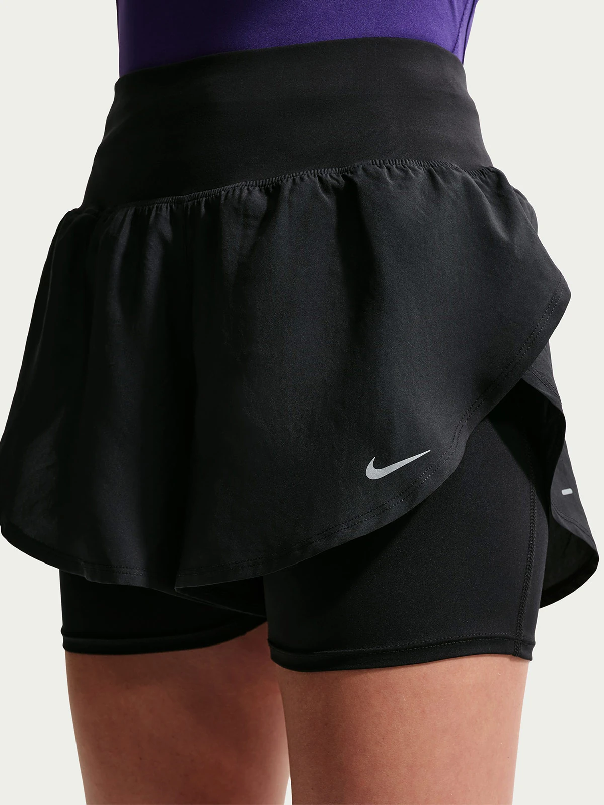 SHORT RUNNING MUJER NIKE FLOW - 3