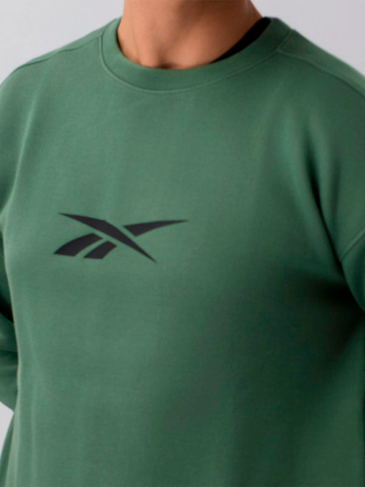 POLERA ALGODÓN HOMBRE REEBOK VECTOR CREW - 4