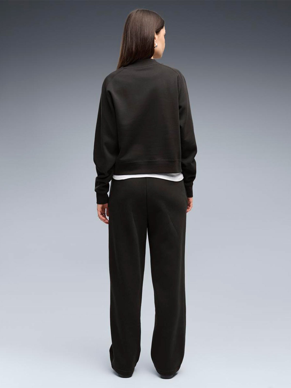 CONJUNTO BUZO MUJER PUMA NEGRO LOUNGEWEAR - 2