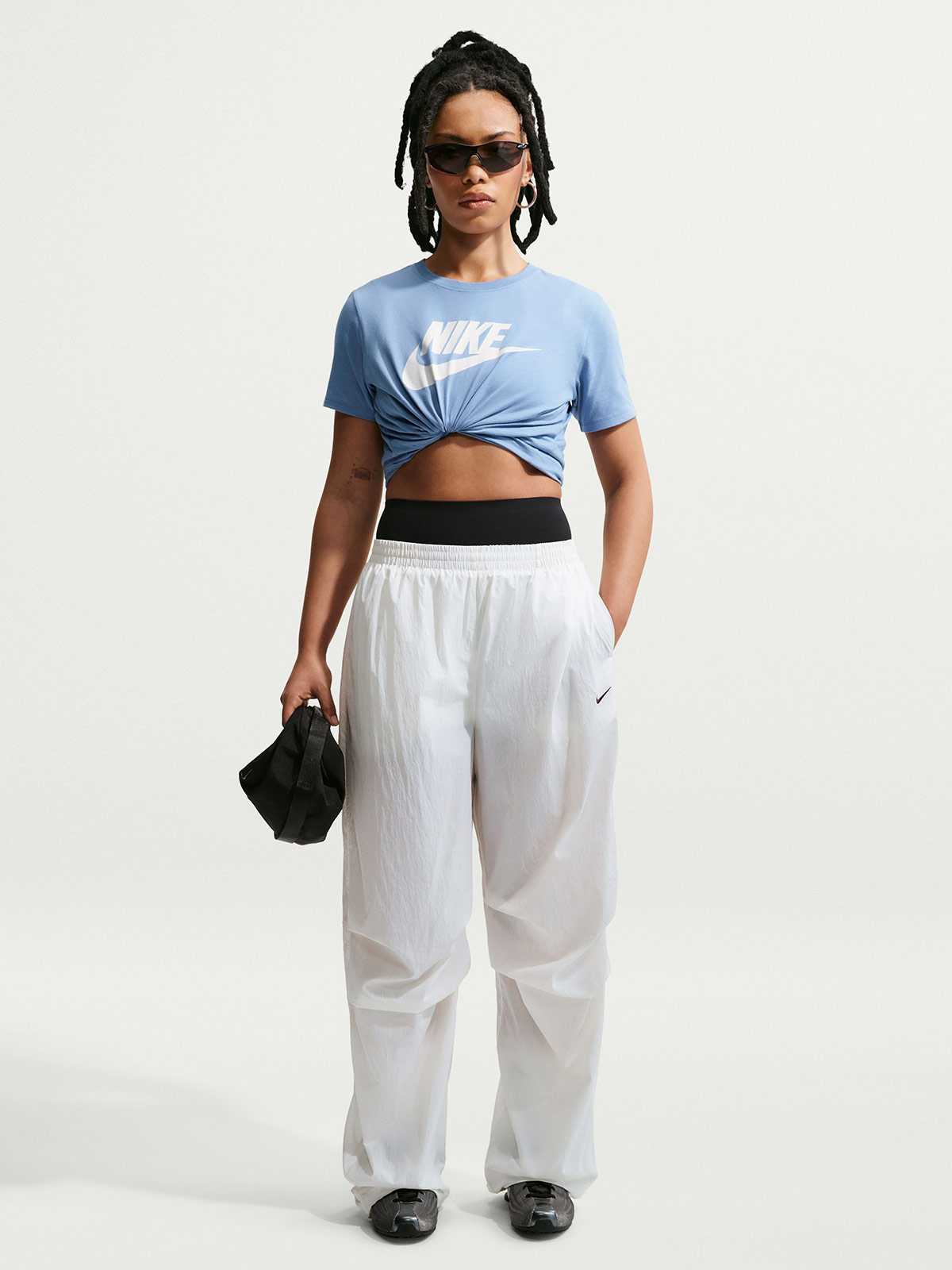 POLO MUJER NIKE SPORTSWEAR ESSENTIALS - 4